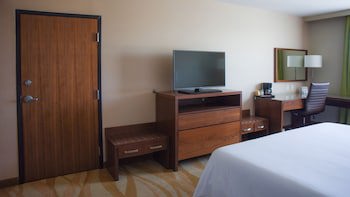 Holiday Inn Express & Suites Celaya, An Ihg Hotel