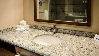 Holiday Inn Express & Suites Celaya, An Ihg Hotel