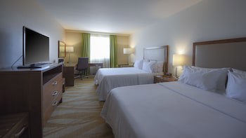 Holiday Inn Express & Suites Celaya, An Ihg Hotel