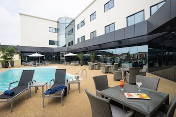 Fiesta Residences Boutique Hotel And Serviced Apartments