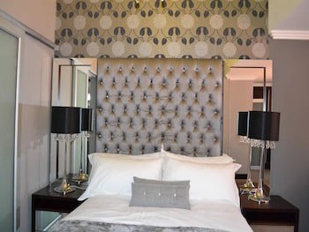 President Hotel & Conference Venue