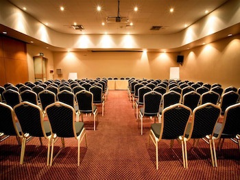 President Hotel & Conference Venue