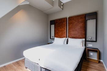 Apartments De Hallen