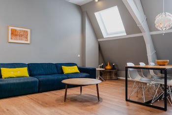 Apartments De Hallen