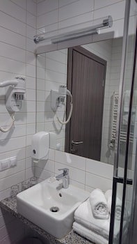 Algiro Hotel