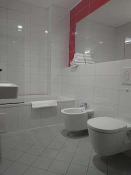 Algiro Hotel