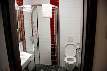 Algiro Hotel