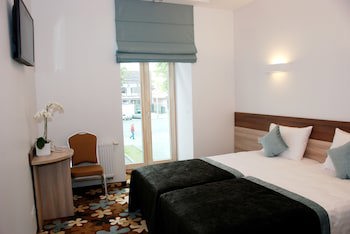 Algiro Hotel