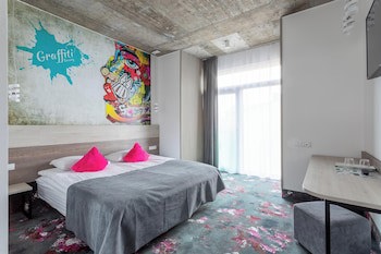 Algiro Hotel