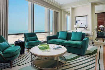 Four Seasons Hotel Bahrain Bay