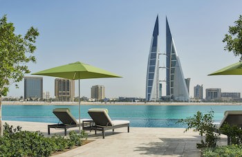 Four Seasons Hotel Bahrain Bay