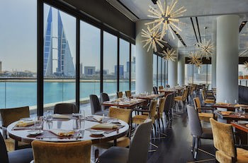 Four Seasons Hotel Bahrain Bay