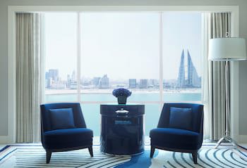 Four Seasons Hotel Bahrain Bay