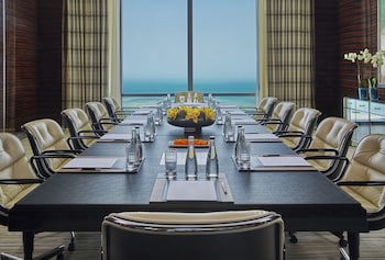 Four Seasons Hotel Bahrain Bay