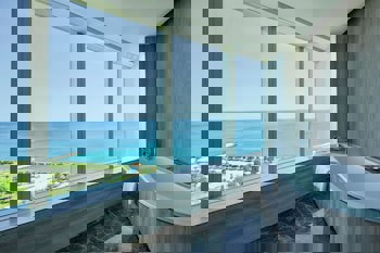 Hyatt Regency Istanbul, Atakoy