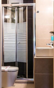 Diogenis Hotel