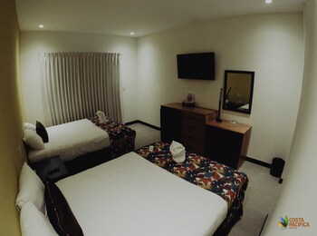 Costa Pacifica Hotel