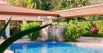 Costa Pacifica Hotel
