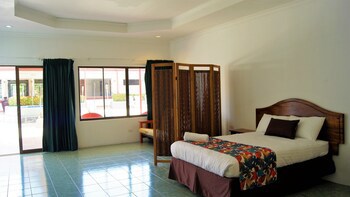 Costa Pacifica Hotel