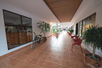 Costa Pacifica Hotel