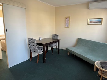 Classic Motel