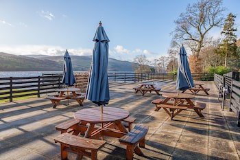 The Kenmore Club