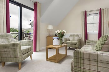 The Kenmore Club