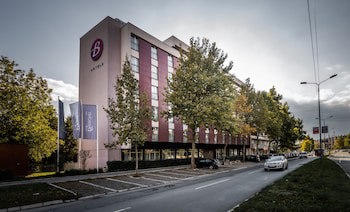 Bleecker Hotels