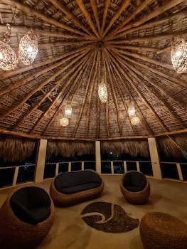 Hotel Los Mangos