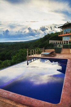Hotel Los Mangos