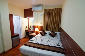 Hotel Yadanarbon