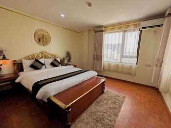 Hotel Yadanarbon