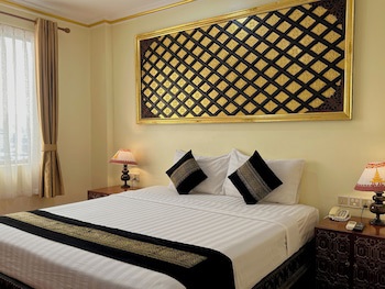 Hotel Yadanarbon