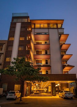 Hotel Yadanarbon