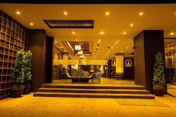 Hotel Yadanarbon