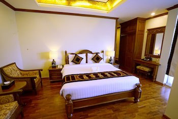Hotel Yadanarbon