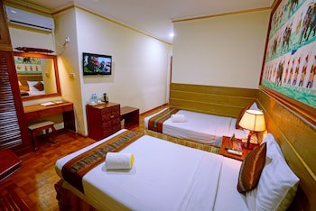 Hotel Yadanarbon