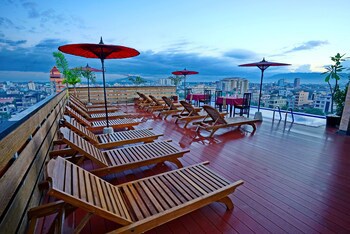 Hotel Yadanarbon