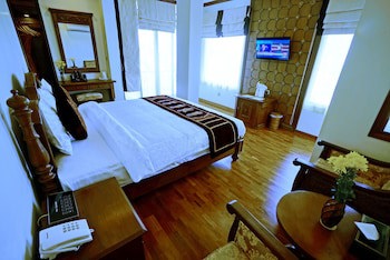 Hotel Yadanarbon