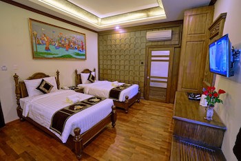 Hotel Yadanarbon