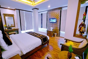 Hotel Yadanarbon