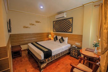 Hotel Yadanarbon