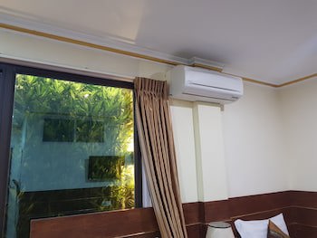 Hotel Yadanarbon