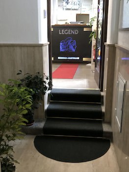 Legend R. G. fotoğrafı