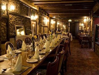 Dun Cow Inn