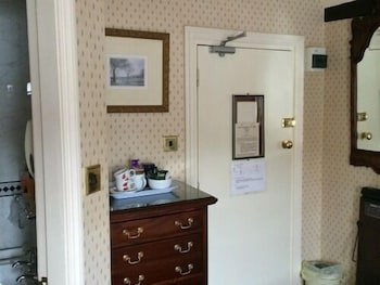 Dun Cow Inn