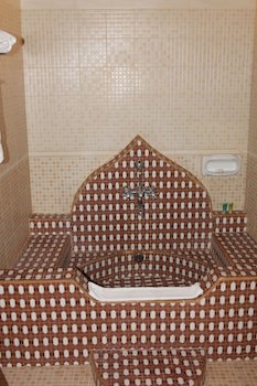 Mizingani Seafront Hotel