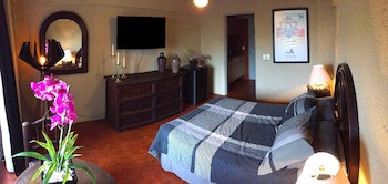 Aurora Suites