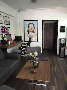 Aurora Suites