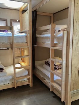 Iza Kamakura Guest House & Bar - Hostel